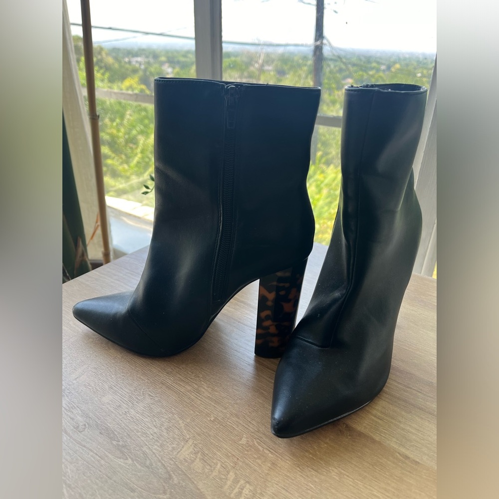 MUST GO❗️ Express heel boots